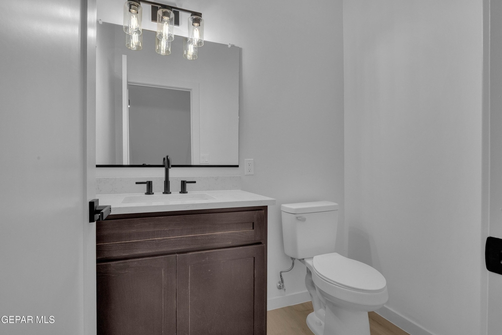 1519 Golden Hill Terrace - Photo 18