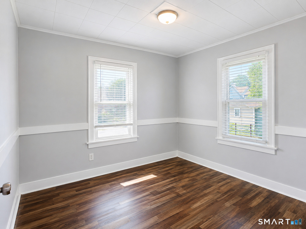 893 Highland Avenue - Photo 10