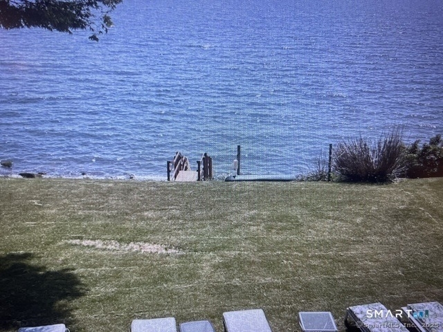 3 Crescent Bluff Avenue - Photo 2