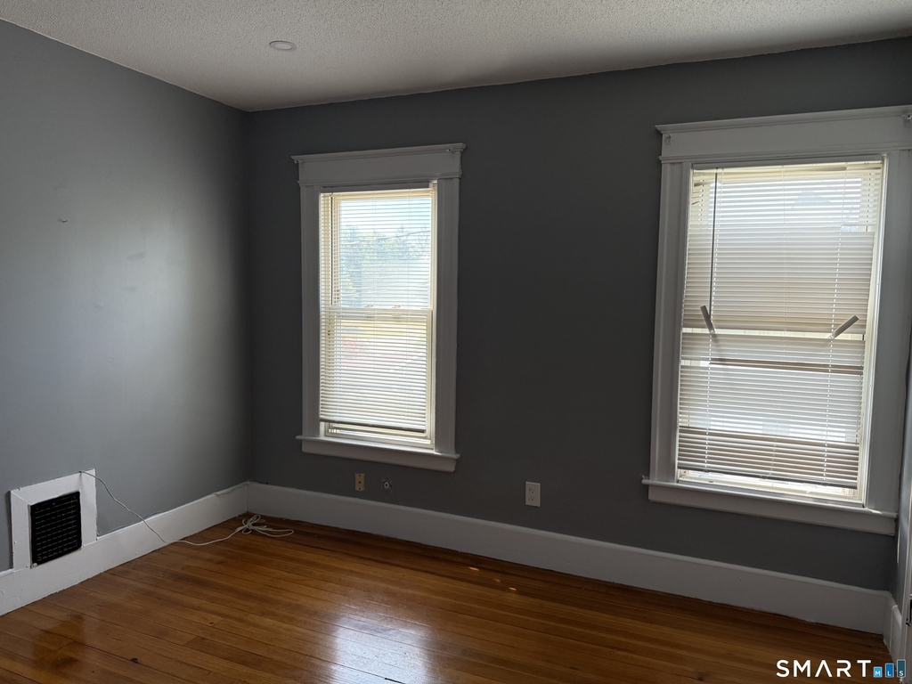 694 Enfield Street - Photo 14