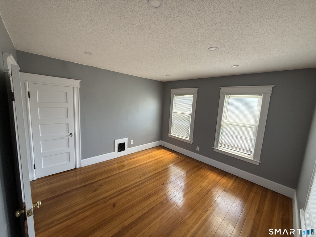 694 Enfield Street - Photo 17