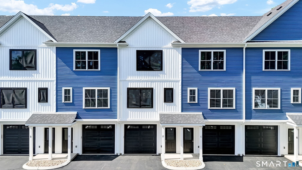 70 Whiting Street - Photo 0