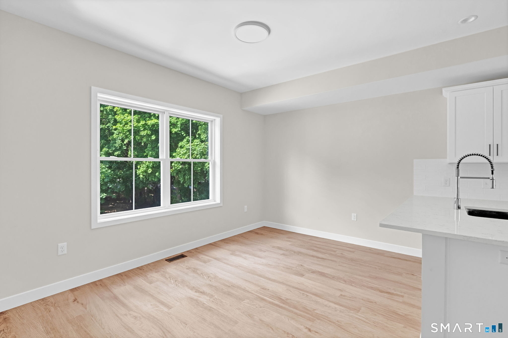 70 Whiting Street - Photo 6