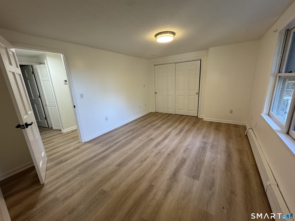 112 Woodbine Street - Photo 10