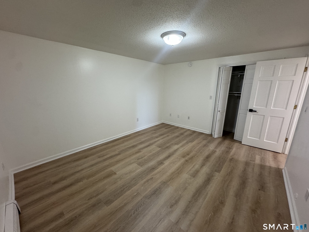 112 Woodbine Street - Photo 15