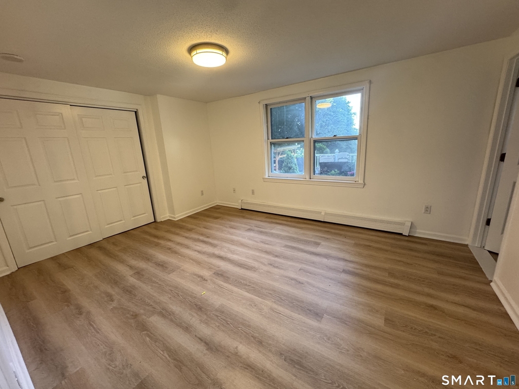 112 Woodbine Street - Photo 11