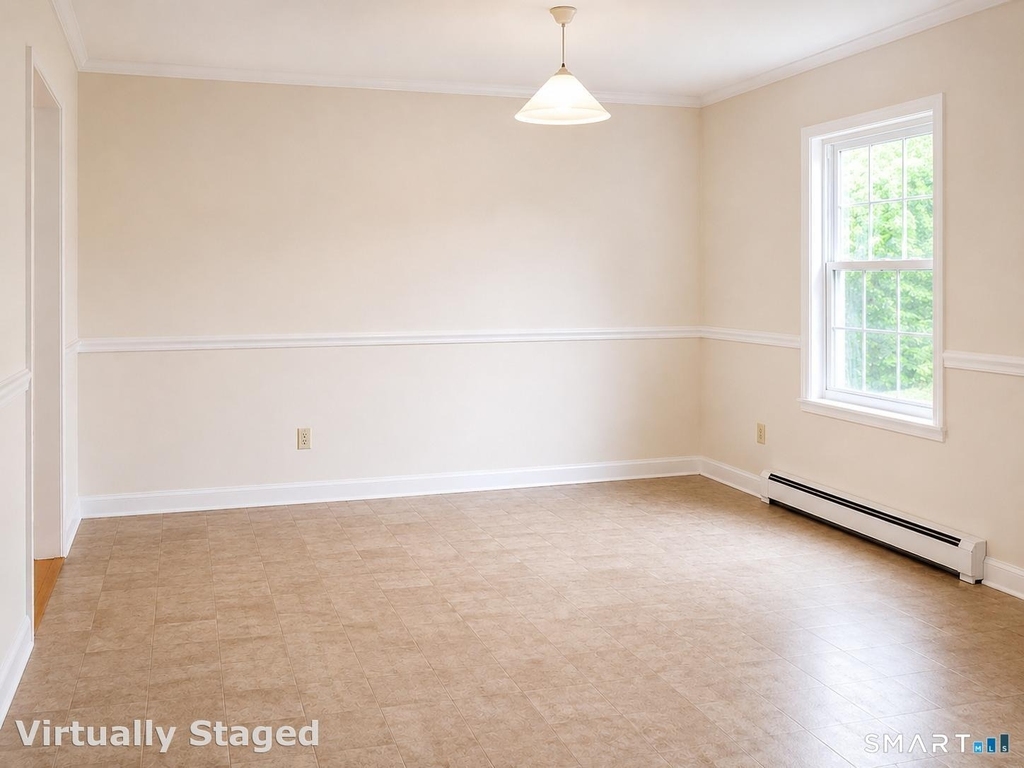39 Grand Street - Photo 2