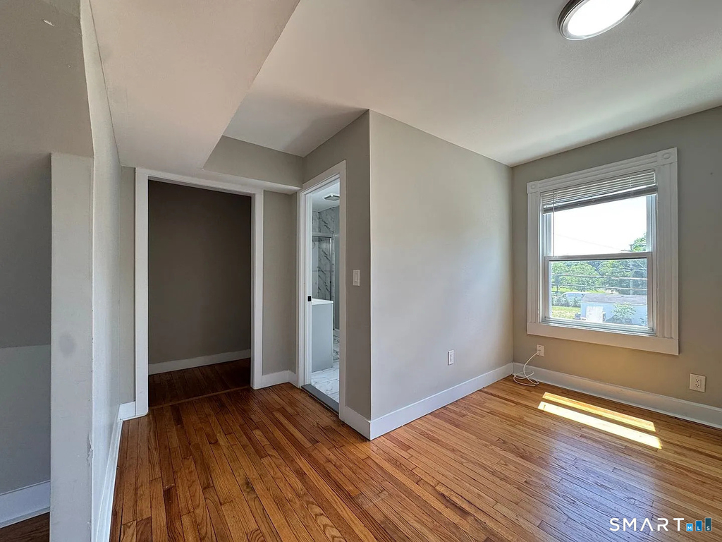 35 Dana Street - Photo 8
