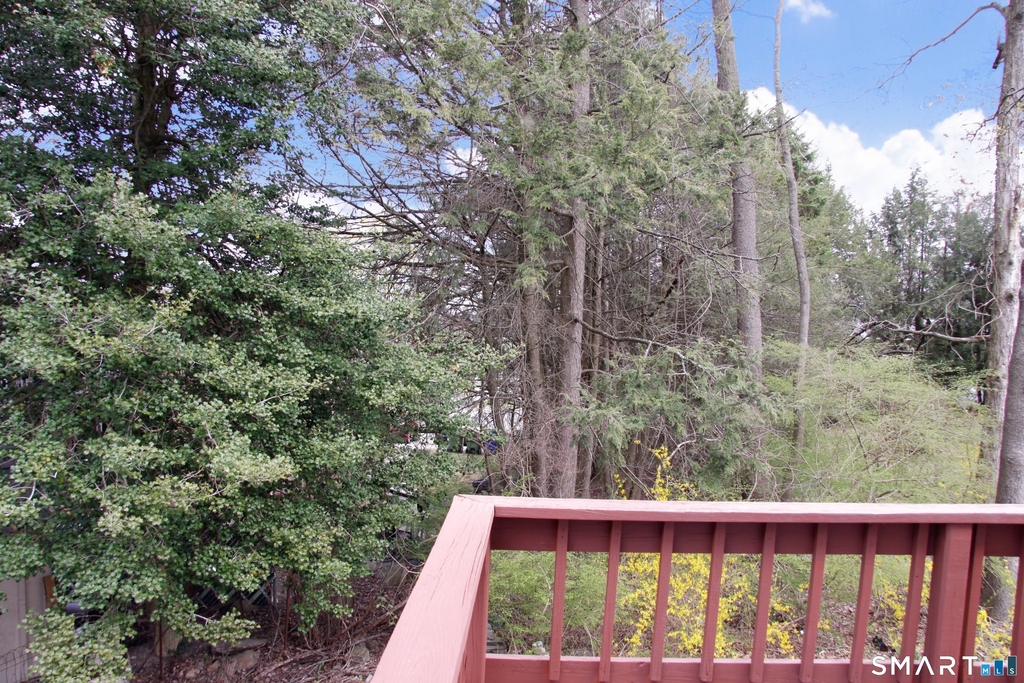 203 Capewell Avenue - Photo 37