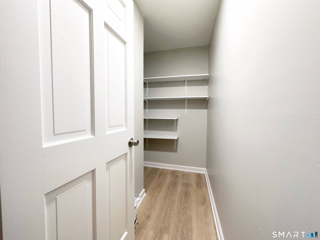 203 Capewell Avenue - Photo 30
