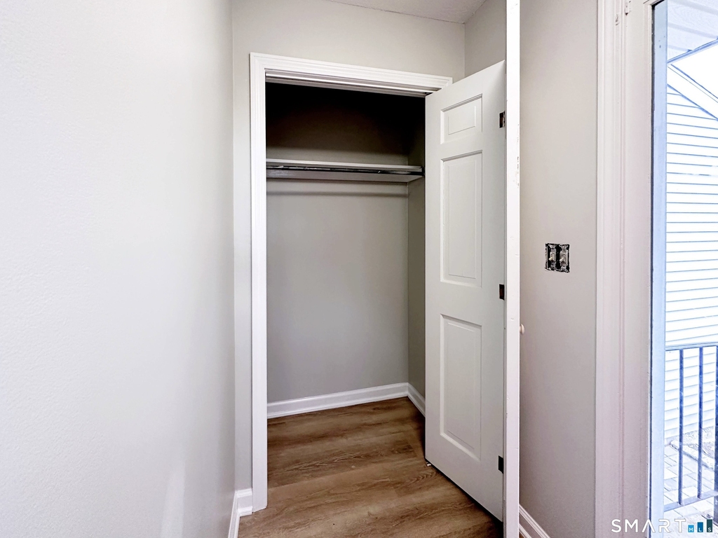 203 Capewell Avenue - Photo 8