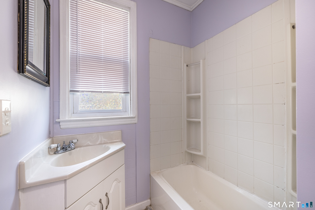 793 Brewster Street - Photo 11