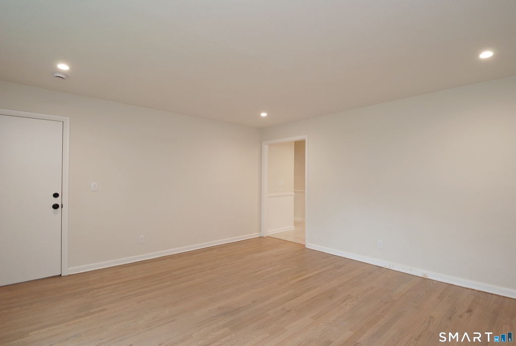 306 Courtland Avenue - Photo 6