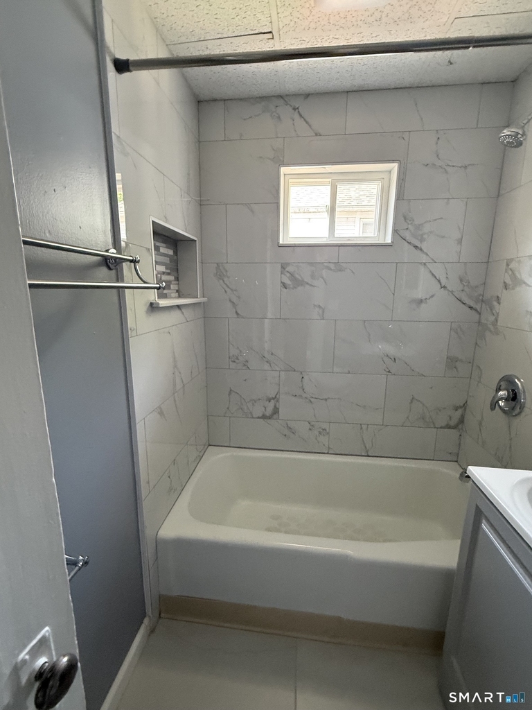 146 Greene Street - Photo 4