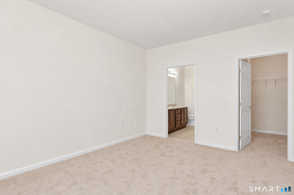 1 Rivington Way - Photo 2