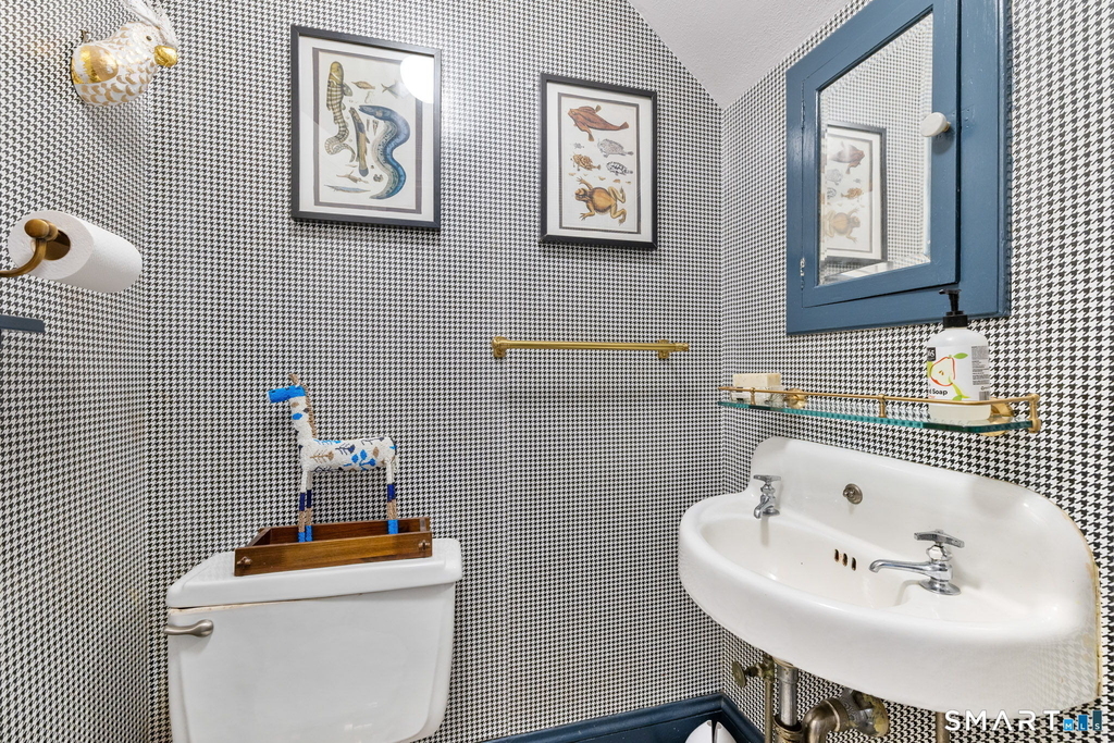 400 Quaker Lane - Photo 15