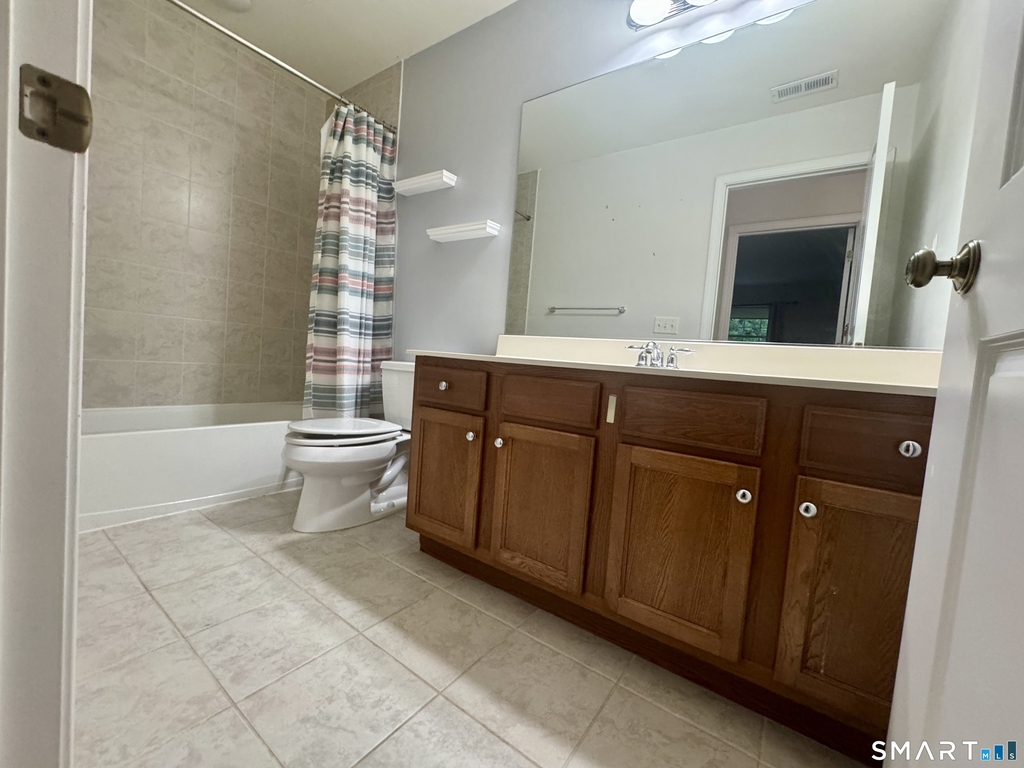 50 Lawrence Avenue - Photo 12