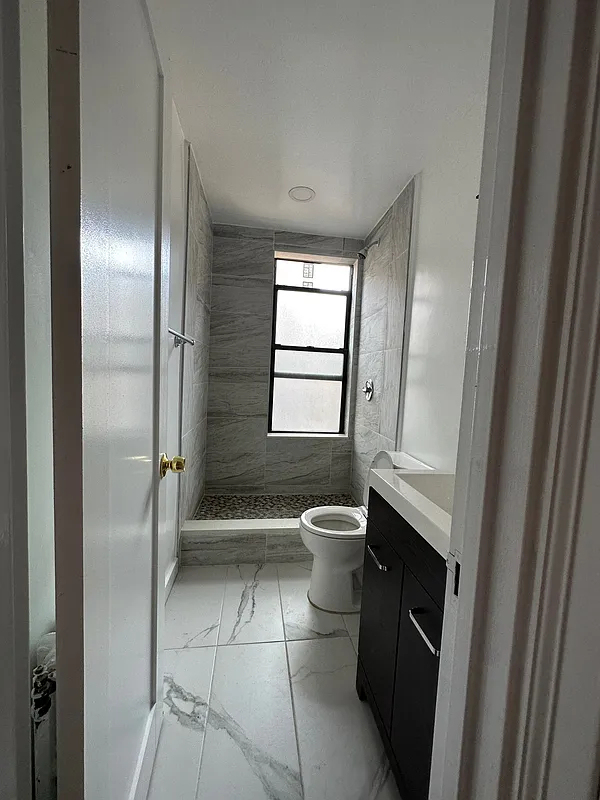 38th & 2nd Ave - Photo 3