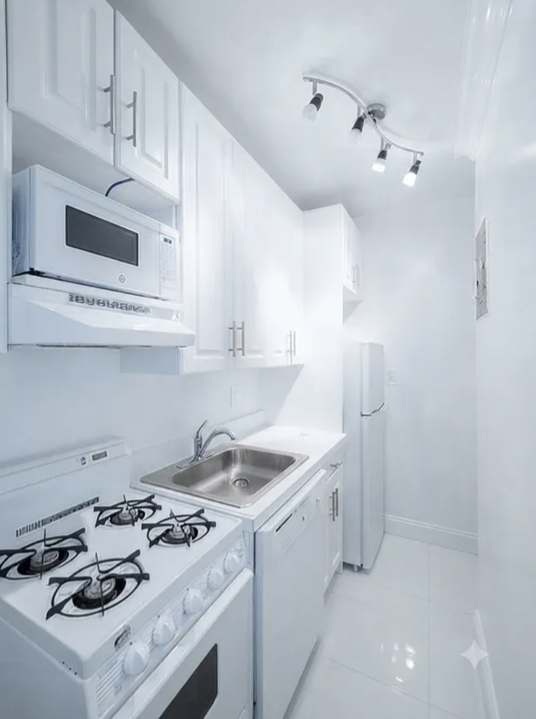 226 East 74th Street - Photo 2