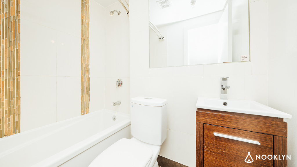 33 Montrose Ave 11206 - Photo 1