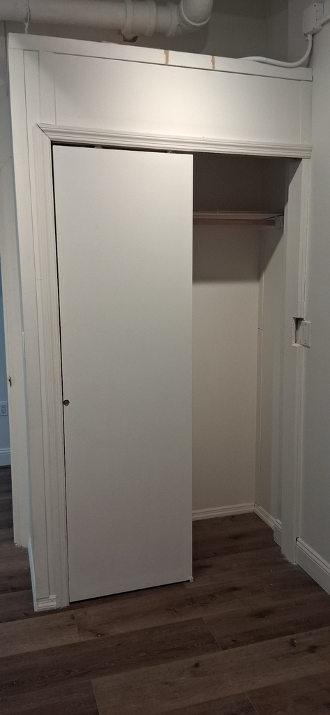 255 W 36th St. #606 - Photo 7