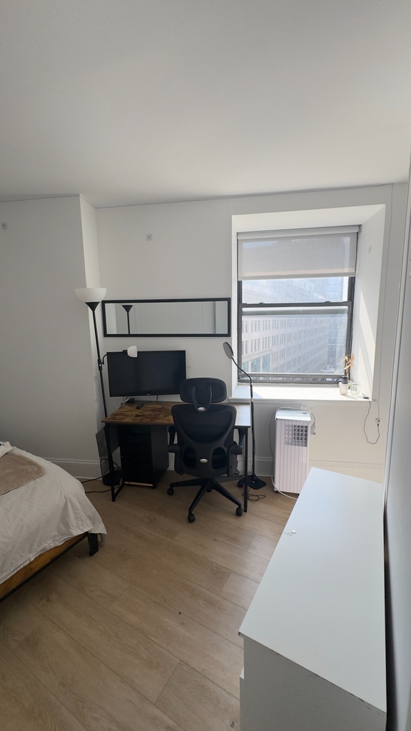 50 West 34th Street - Photo 1