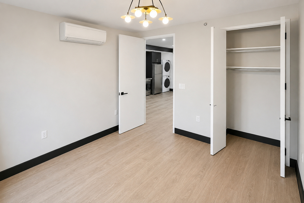 1667 Brooklyn Avenue - Photo 3