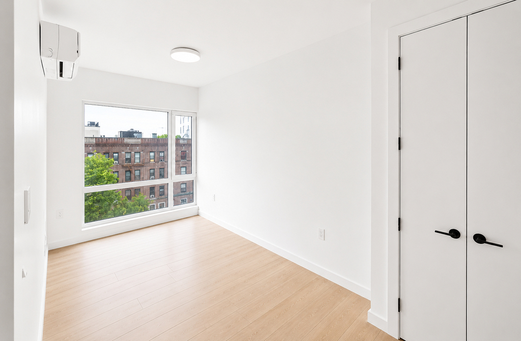 333 Linden Boulevard - Photo 4