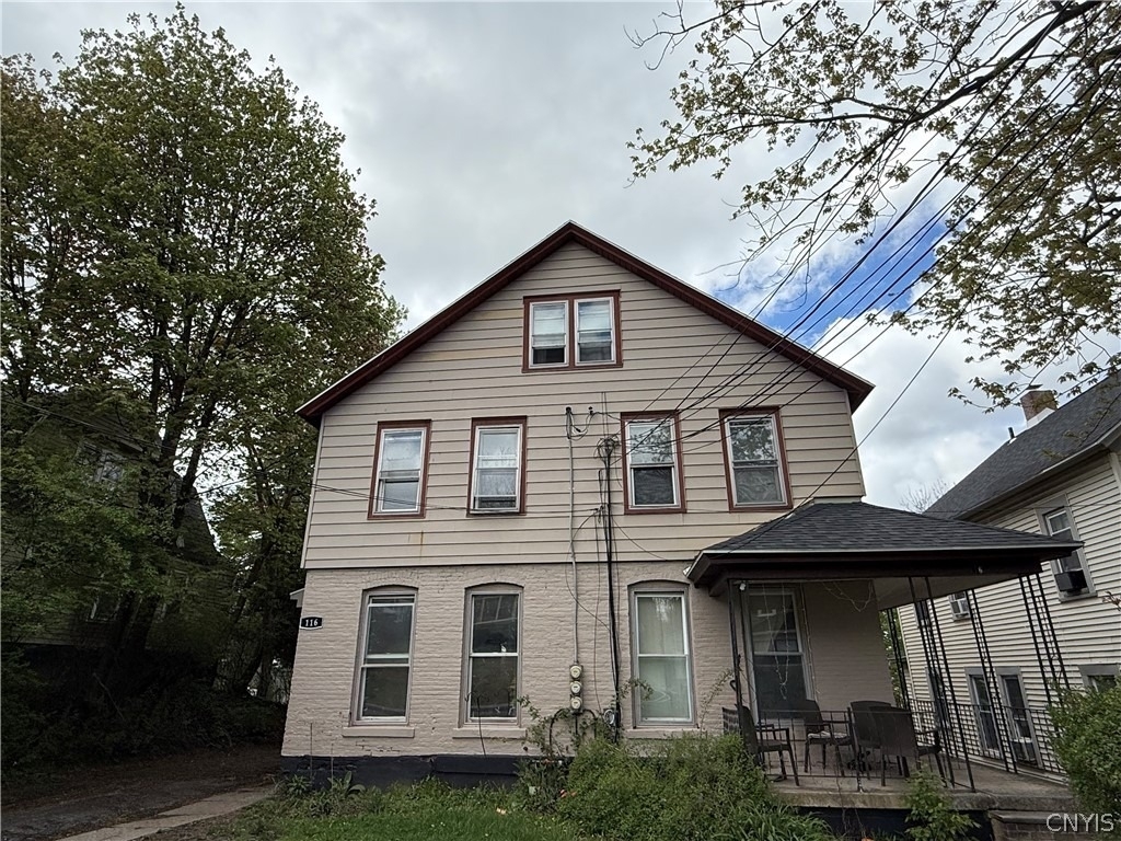 116 Alice Avenue - Photo 0