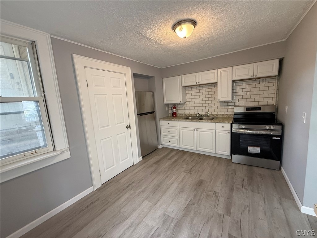 116 Alice Avenue - Photo 4