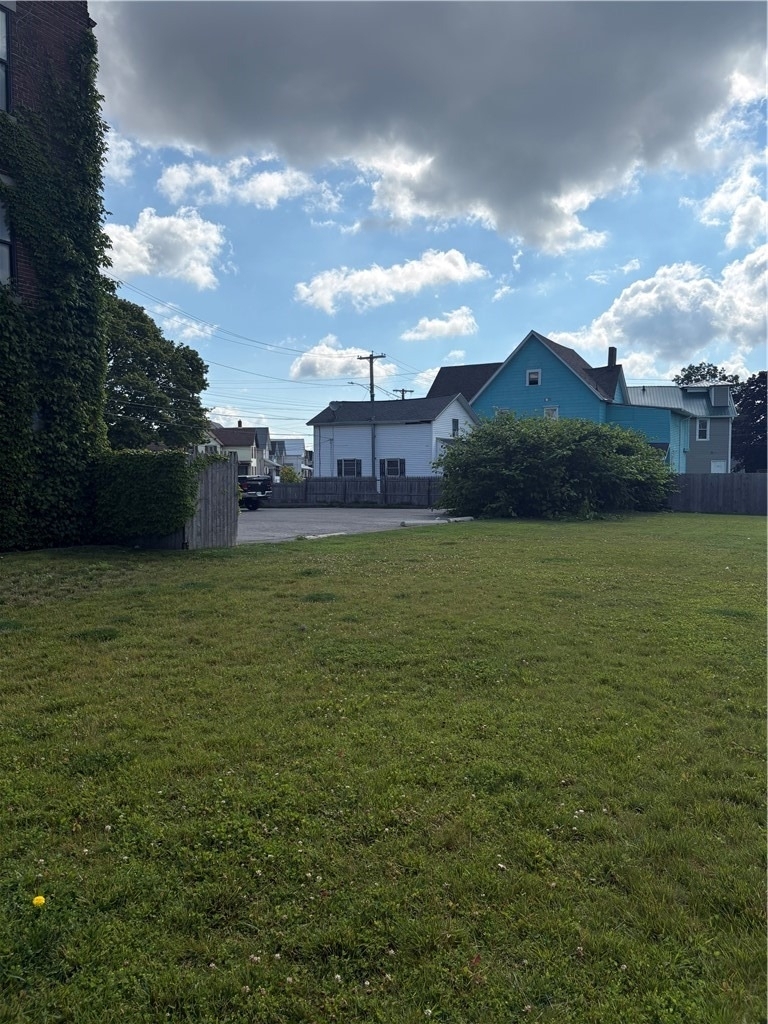 177 Exchange St - Photo 2