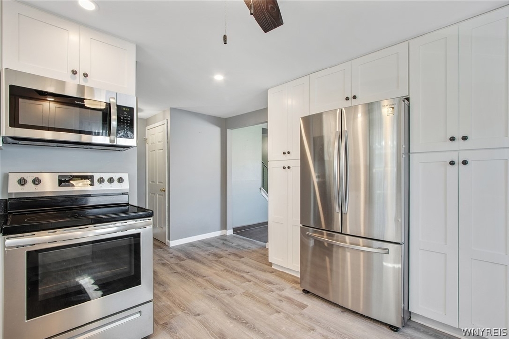 235 Robert Drive - Photo 6