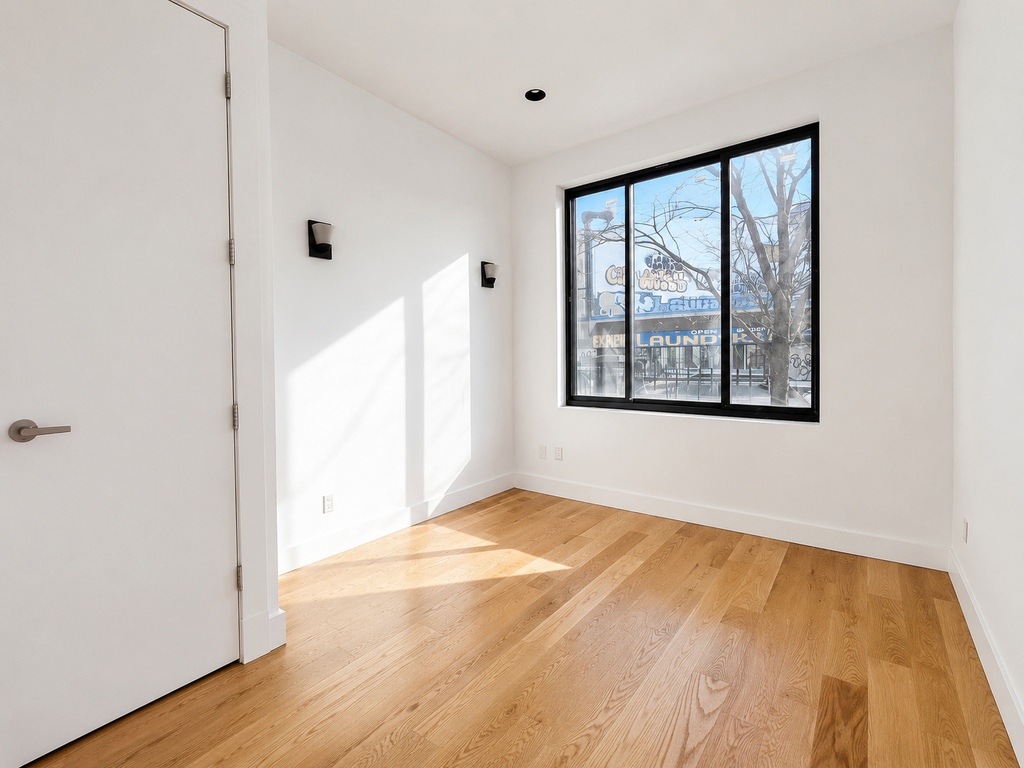 277 Menahan Street - Photo 2