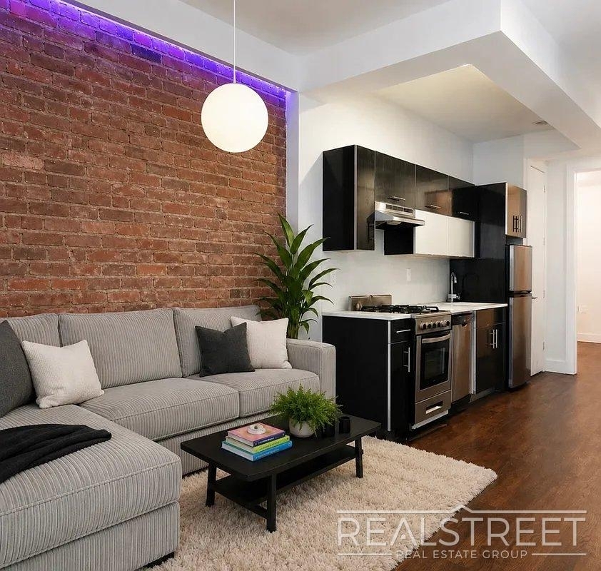 287 Troutman Street - Photo 0