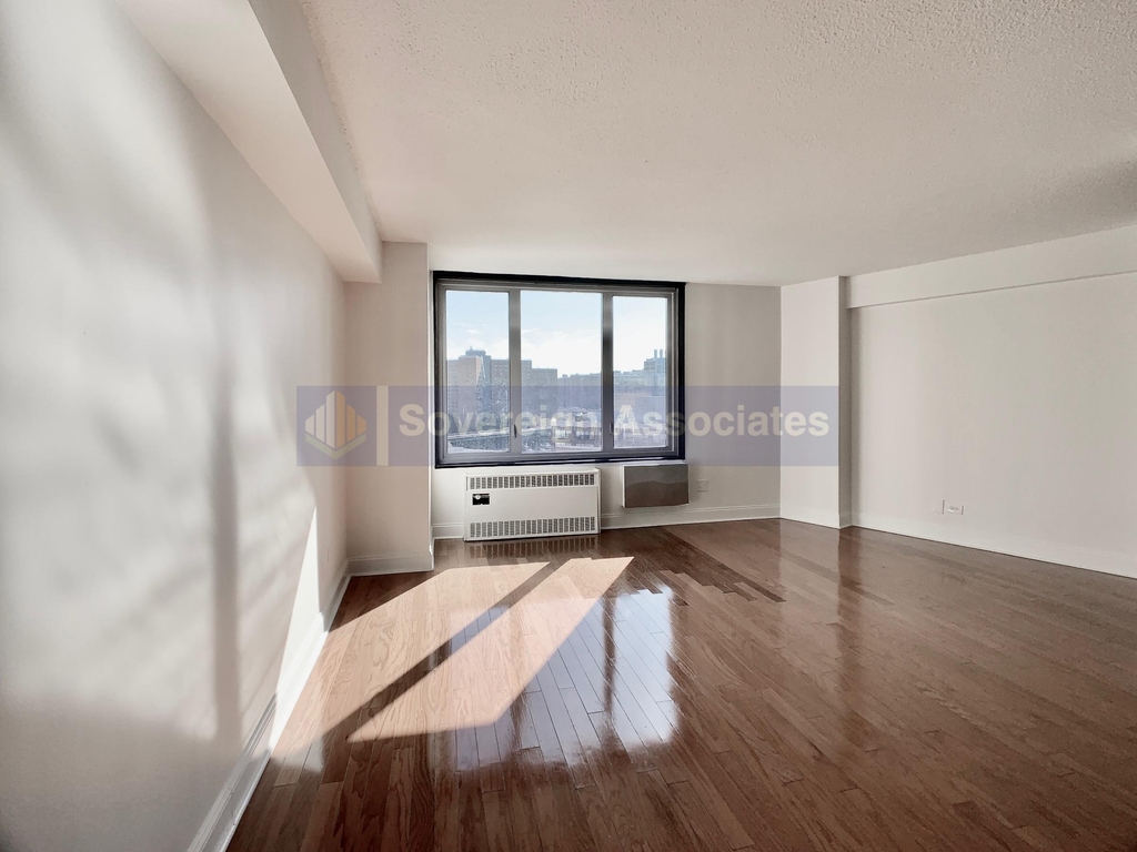 3333 Broadway - Photo 0