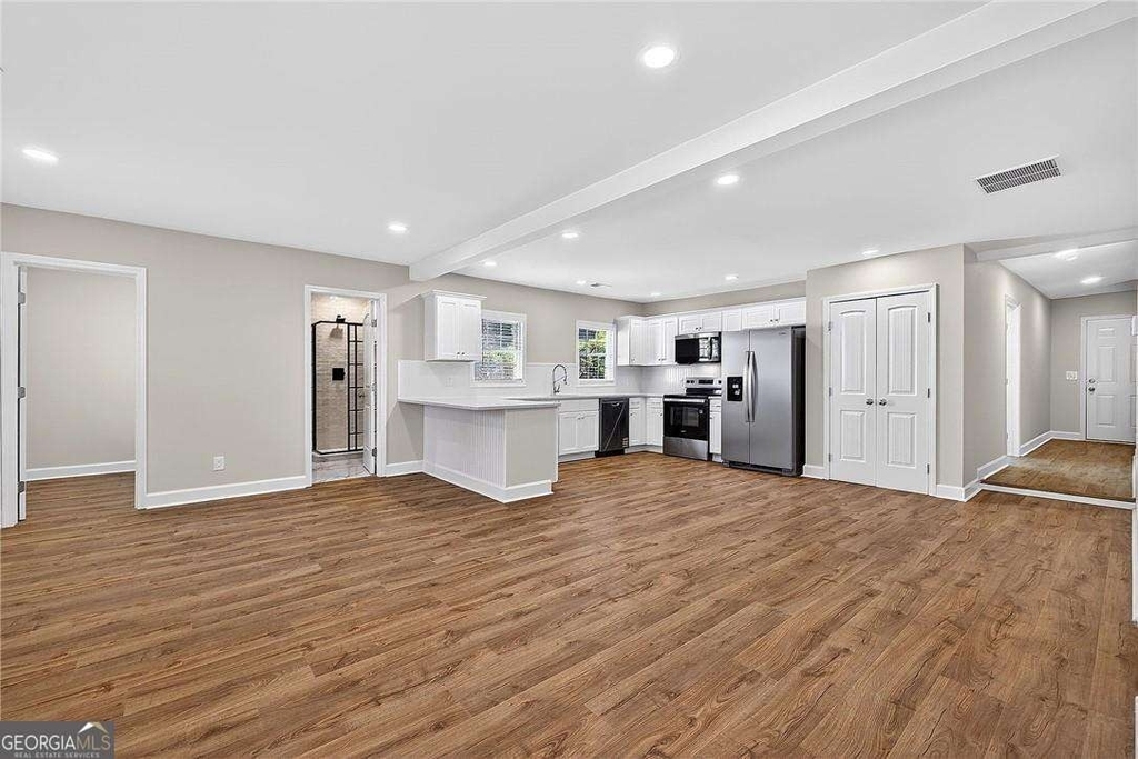 955 Columbia Drive - Photo 6