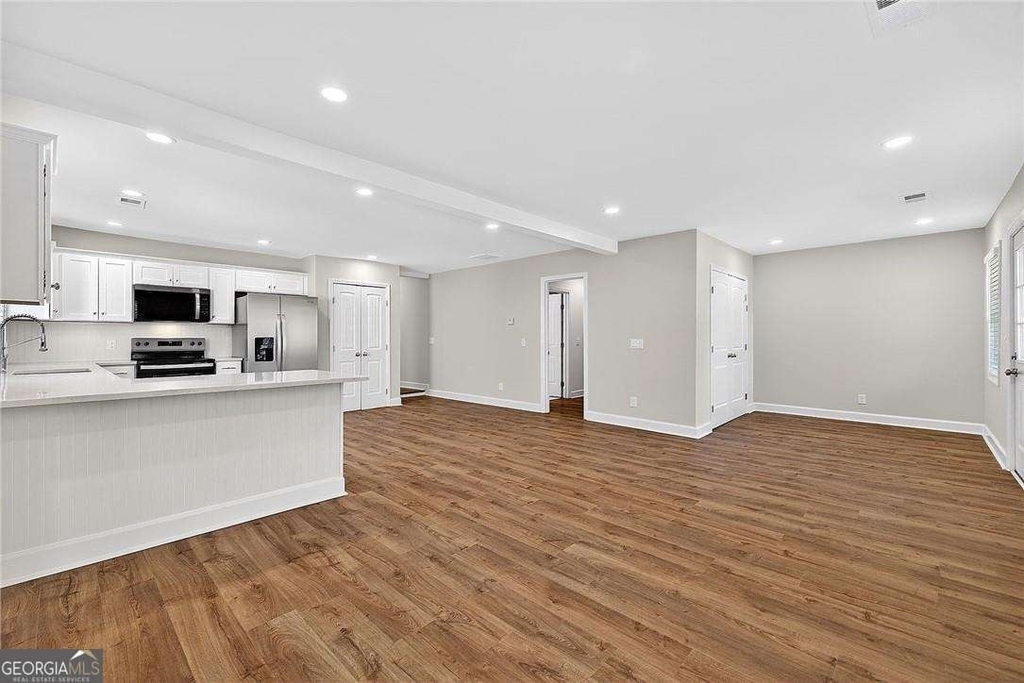 955 Columbia Drive - Photo 12