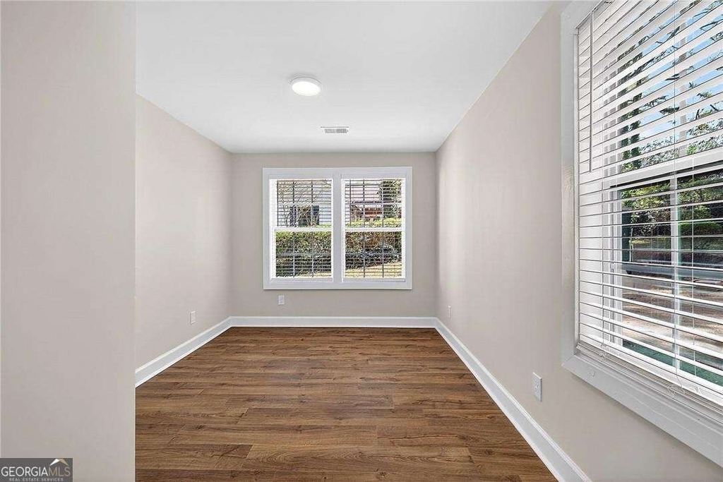 955 Columbia Drive - Photo 18
