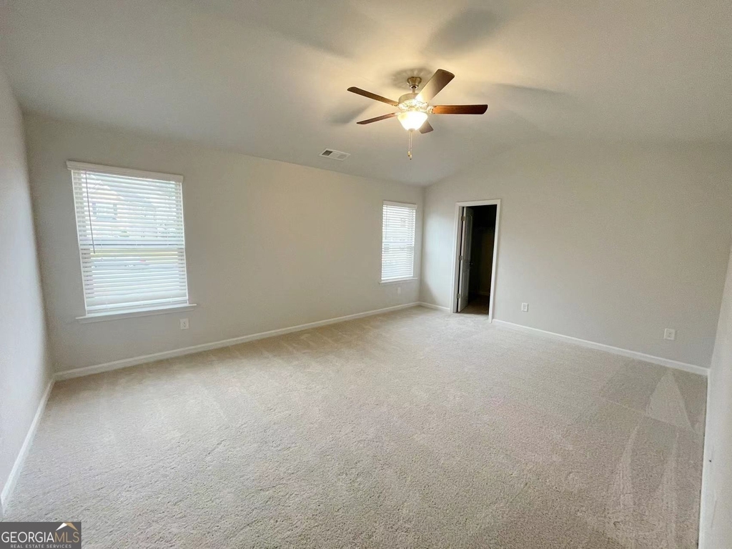 928 Yancey Court - Photo 9