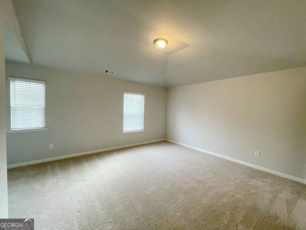 928 Yancey Court - Photo 14