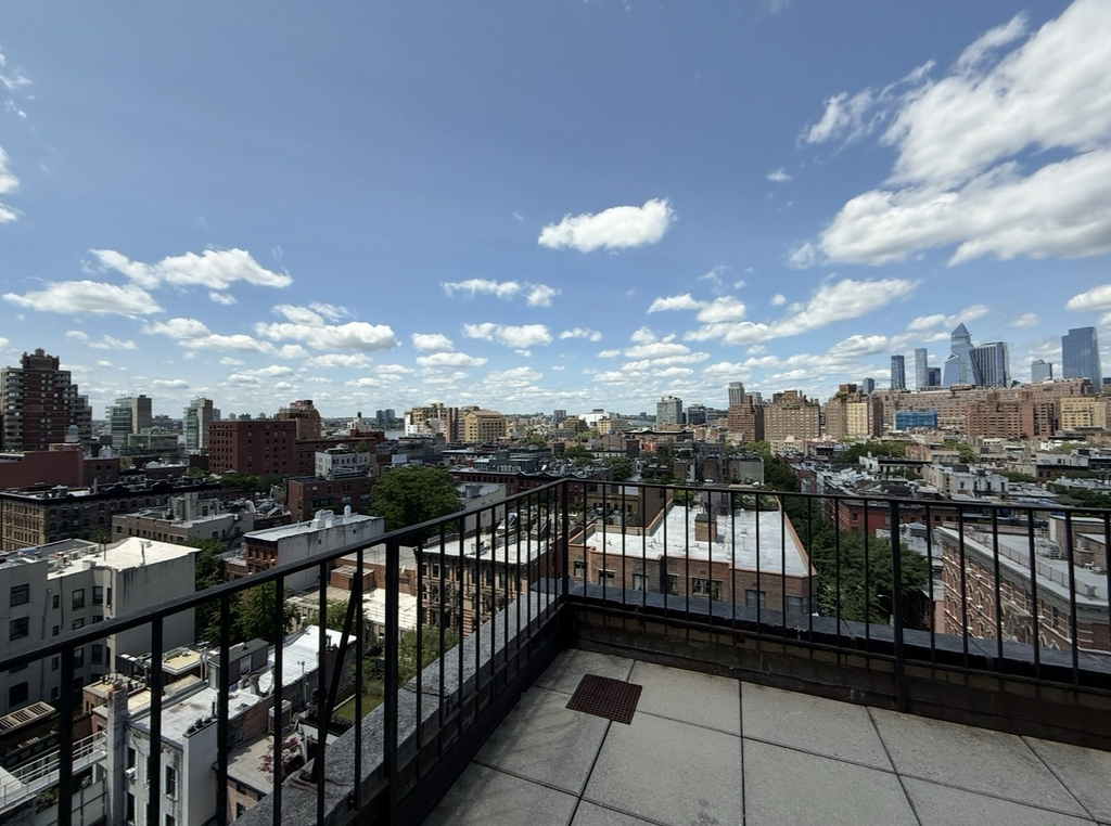 Christopher Street - Photo 3