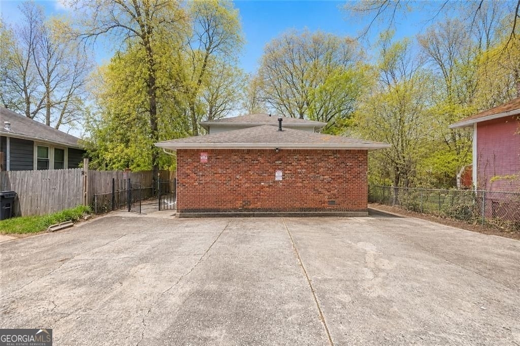 3203 E Point Street - Photo 16