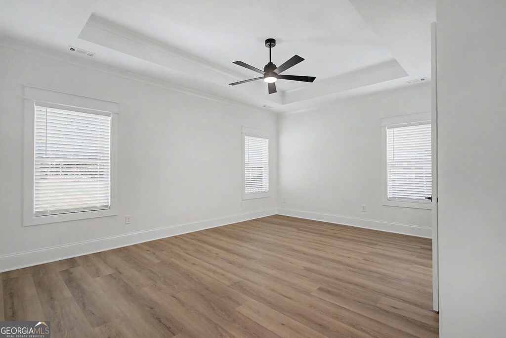 347 Crestwood Rd - Photo 10