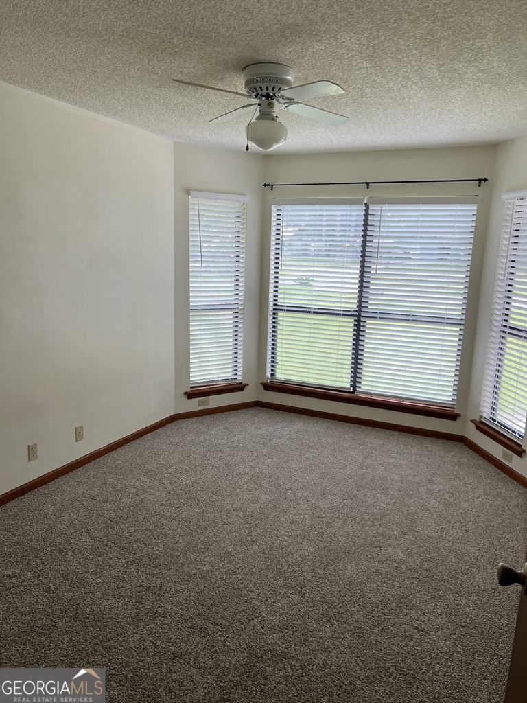511 Moeckel Lane - Photo 8