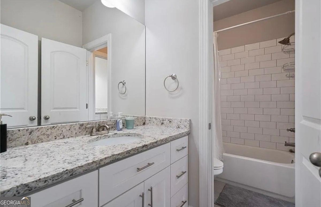 4402 Income Circle - Photo 45
