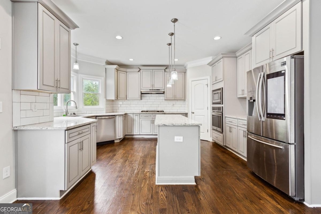 4402 Income Circle - Photo 5