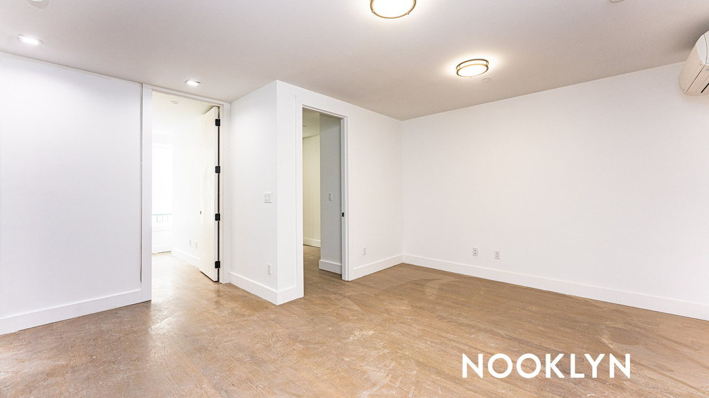1189 Broadway 11221 - Photo 7