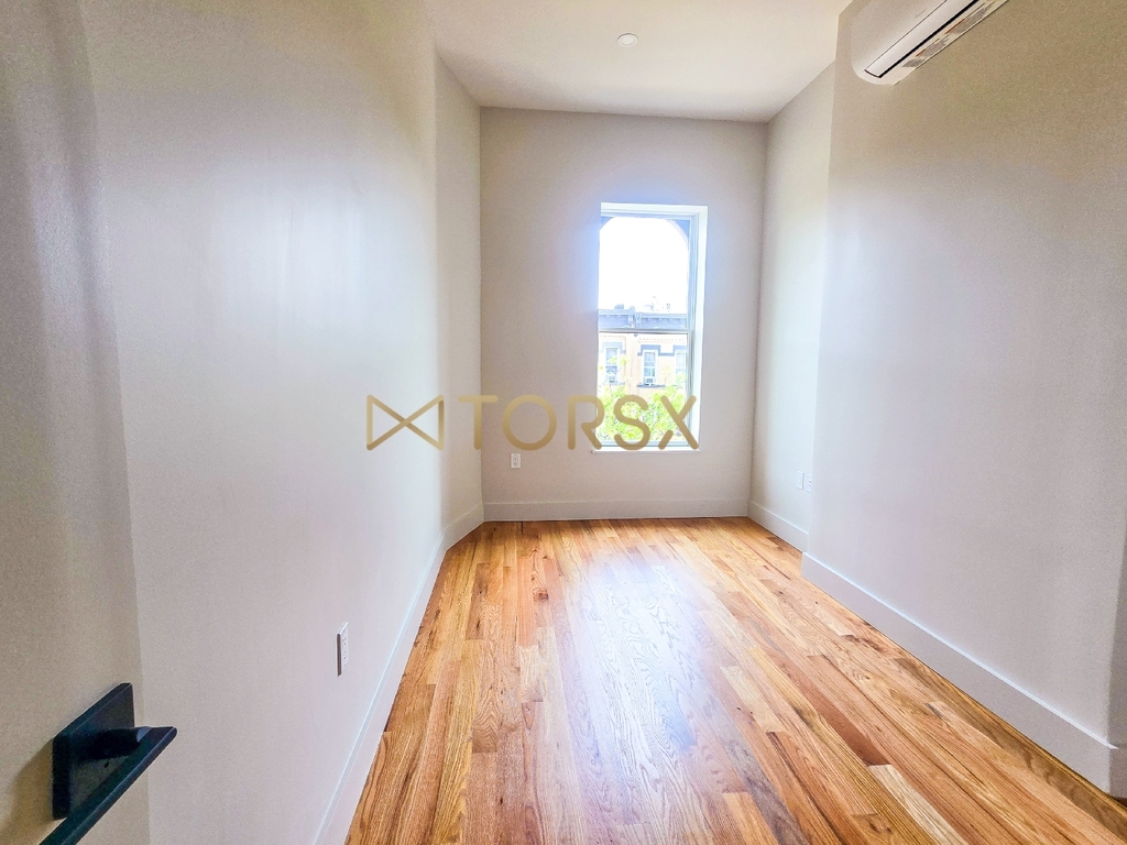 415 Himrod Street - Photo 10