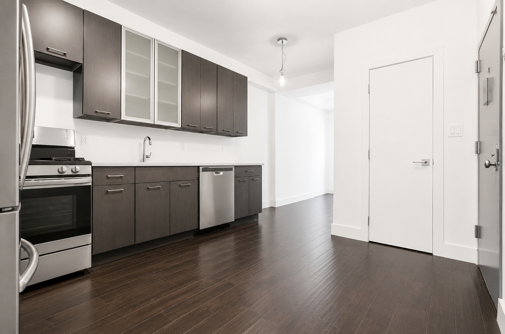 807 Quincy Street - Photo 5