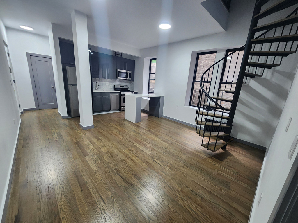 660 West 180th Street - Photo 1